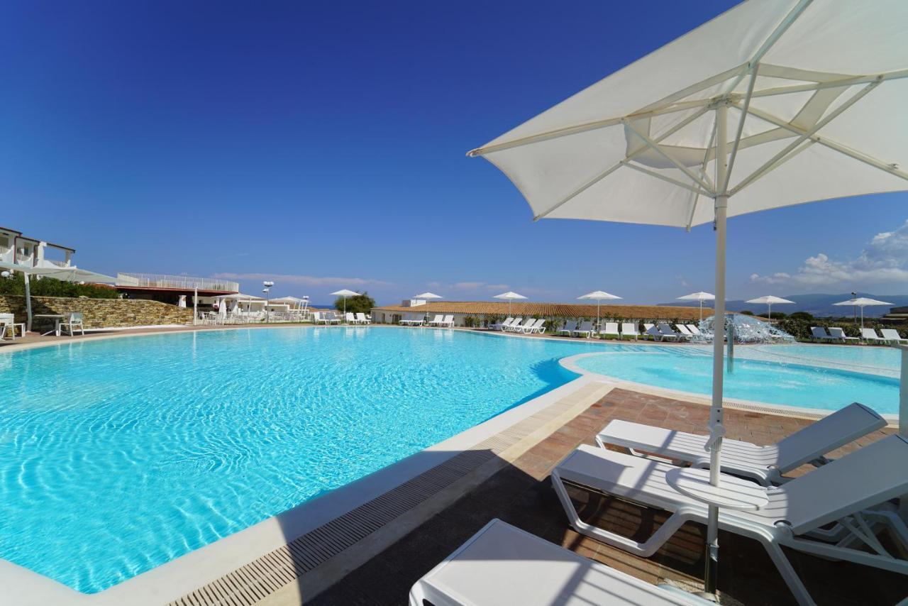 Gh Santina Resort & Spa Valledoria  Zewnętrze zdjęcie