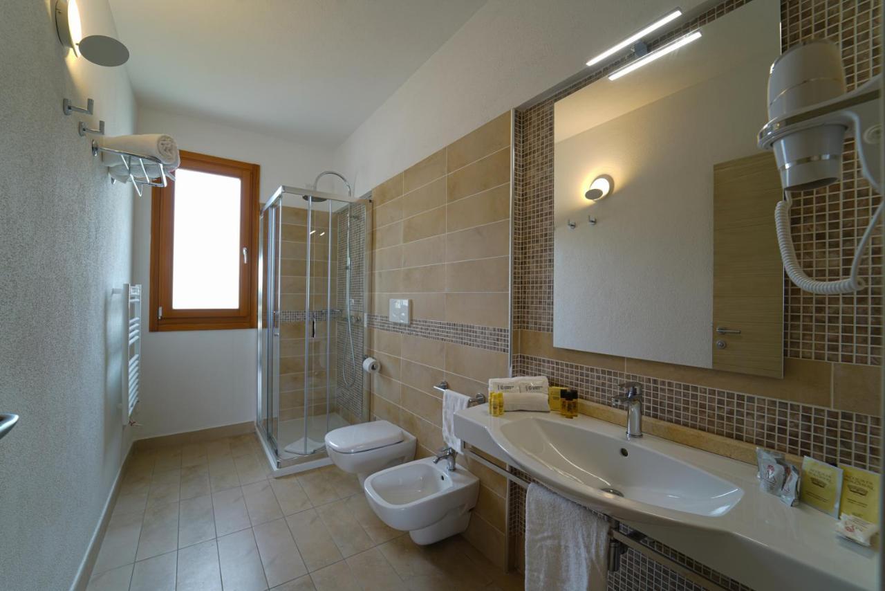 Gh Santina Resort & Spa Valledoria  Zewnętrze zdjęcie
