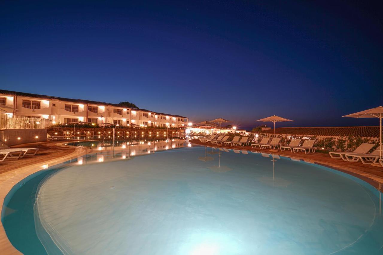 Gh Santina Resort & Spa Valledoria  Zewnętrze zdjęcie