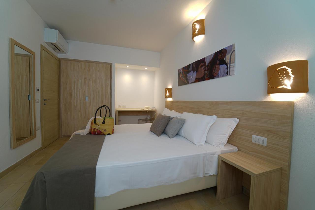 Gh Santina Resort & Spa Valledoria  Zewnętrze zdjęcie
